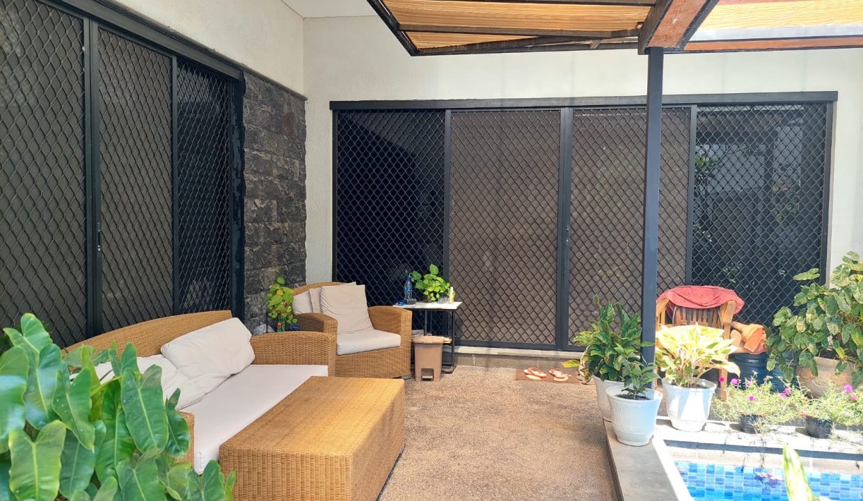 9be80e64-7835-4dca-8268-4c838735ab76