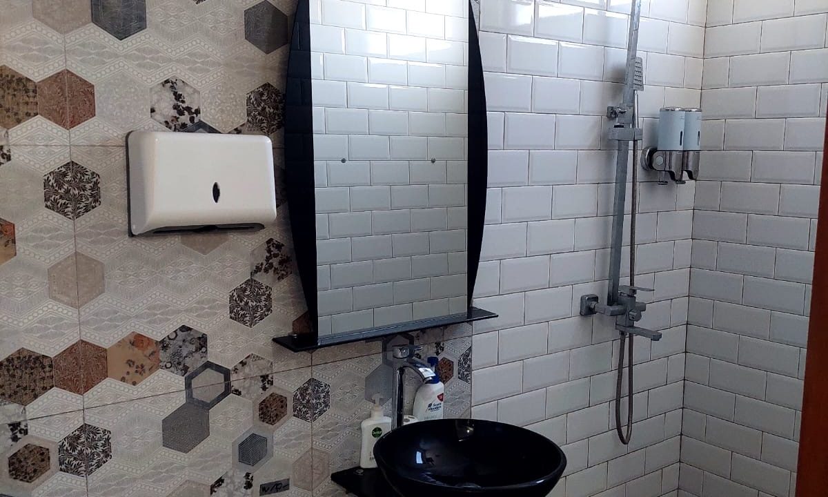 a4f493e9-683f-476e-8bf0-69cec667dcf4