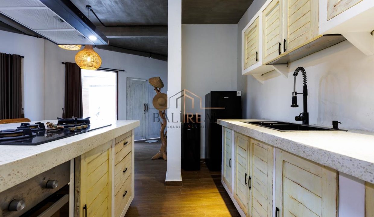 08c04e3c-f3d5-4c1d-948d-f7b74fe66f9c