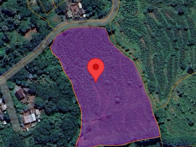 78 ARE LAND WITH OCEAN AND MOUNTAIN VIEWS IN TULAMBEN